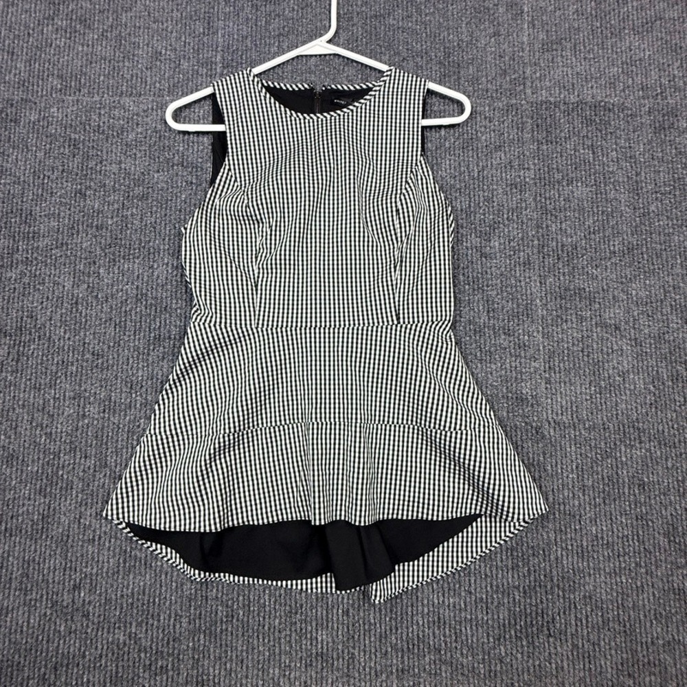 White House Black Market Gingham Peplum Top Black White Sleeveless Size 2
